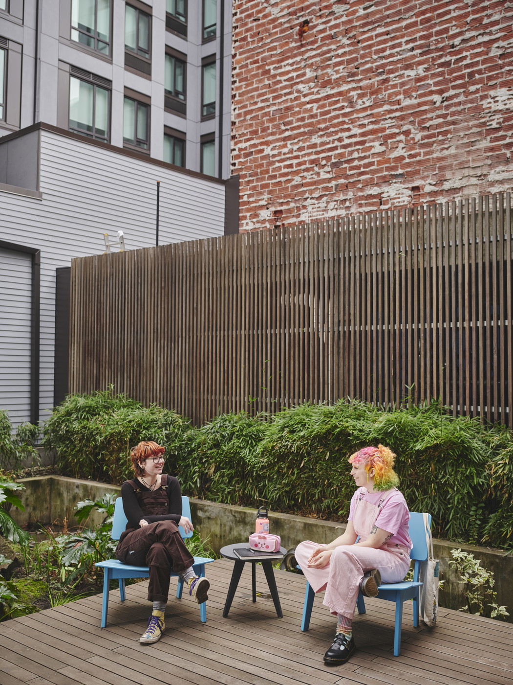 Students enjoying the courtyard at Arthouse