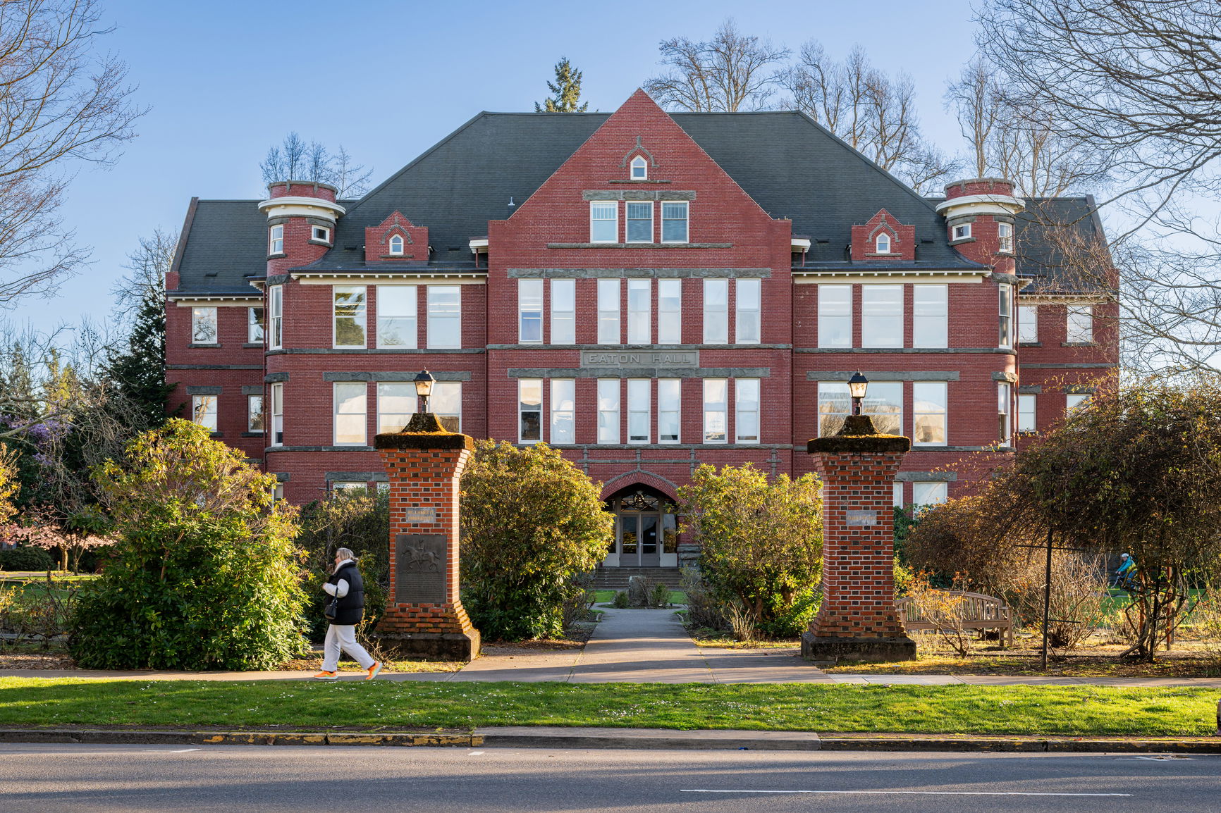 Eaton Hall on Willamette's campus