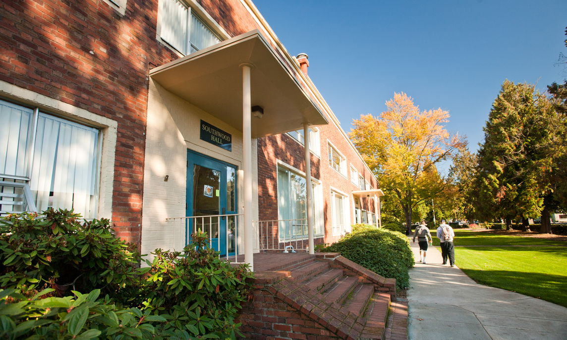 Front of Southwood Hall at Willamette's Salem campus