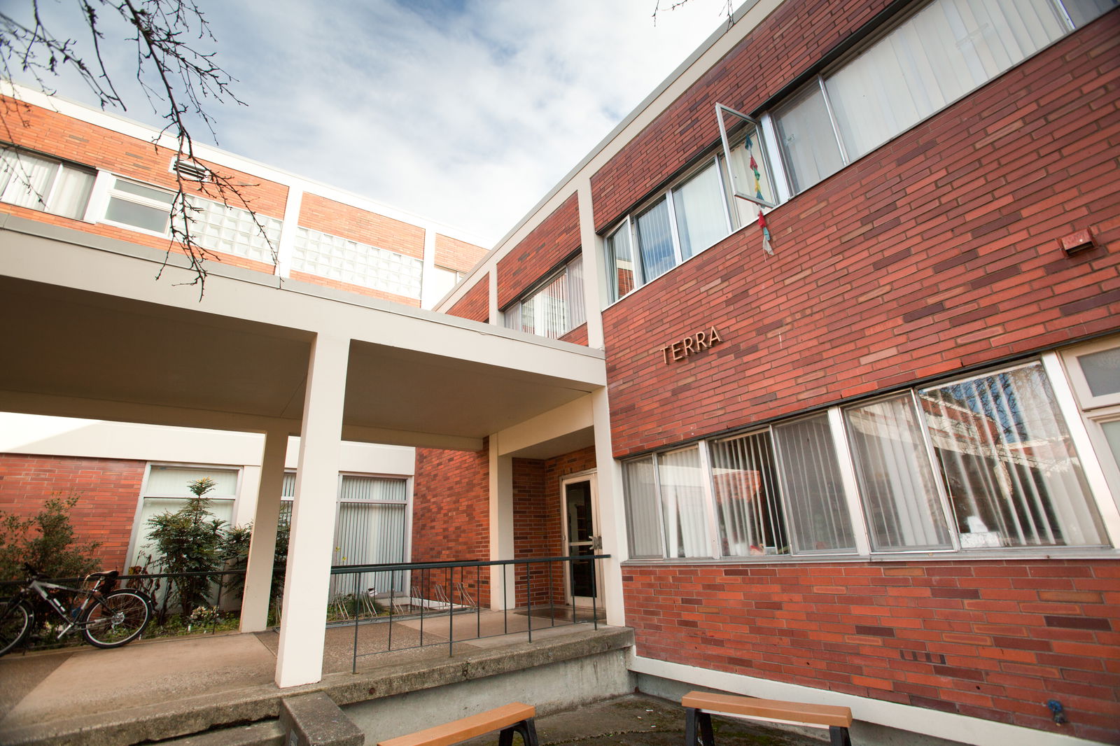 Housing: Terra House | Willamette University