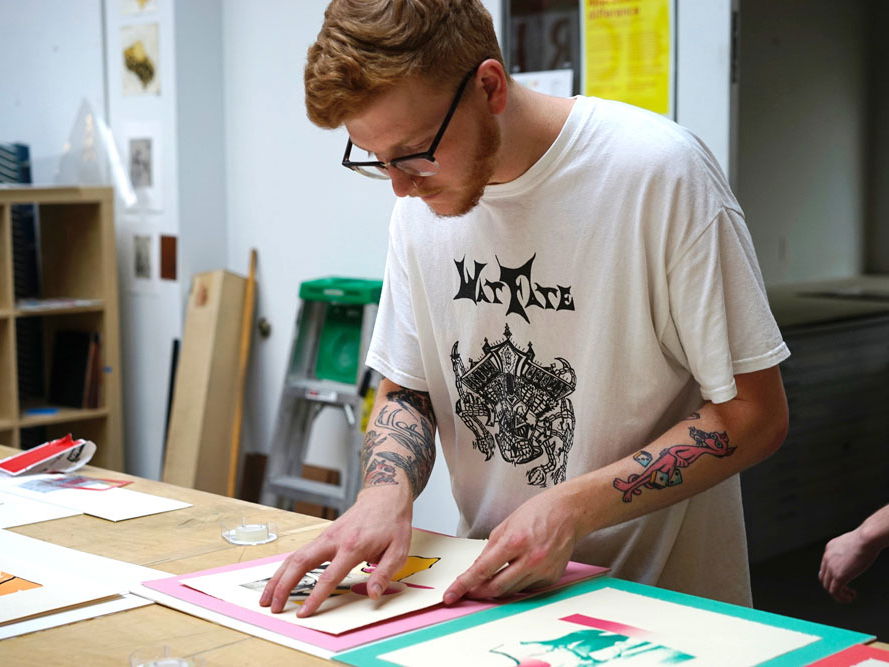 A student working in PNCA's printmaking